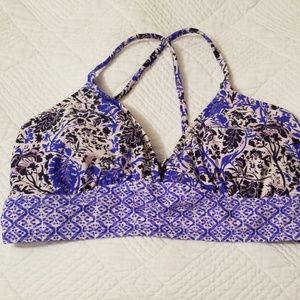 Athleta swim size Medium adorable back side to thi
